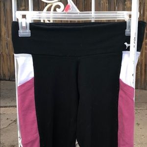 Victoria Secret yoga pants with side pockets